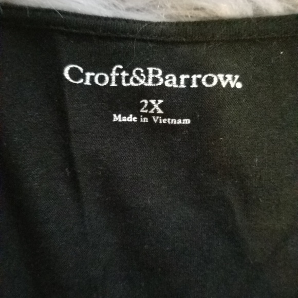 SALE! Croft & Barrow Black & White Blouse - Picture 2 of 2
